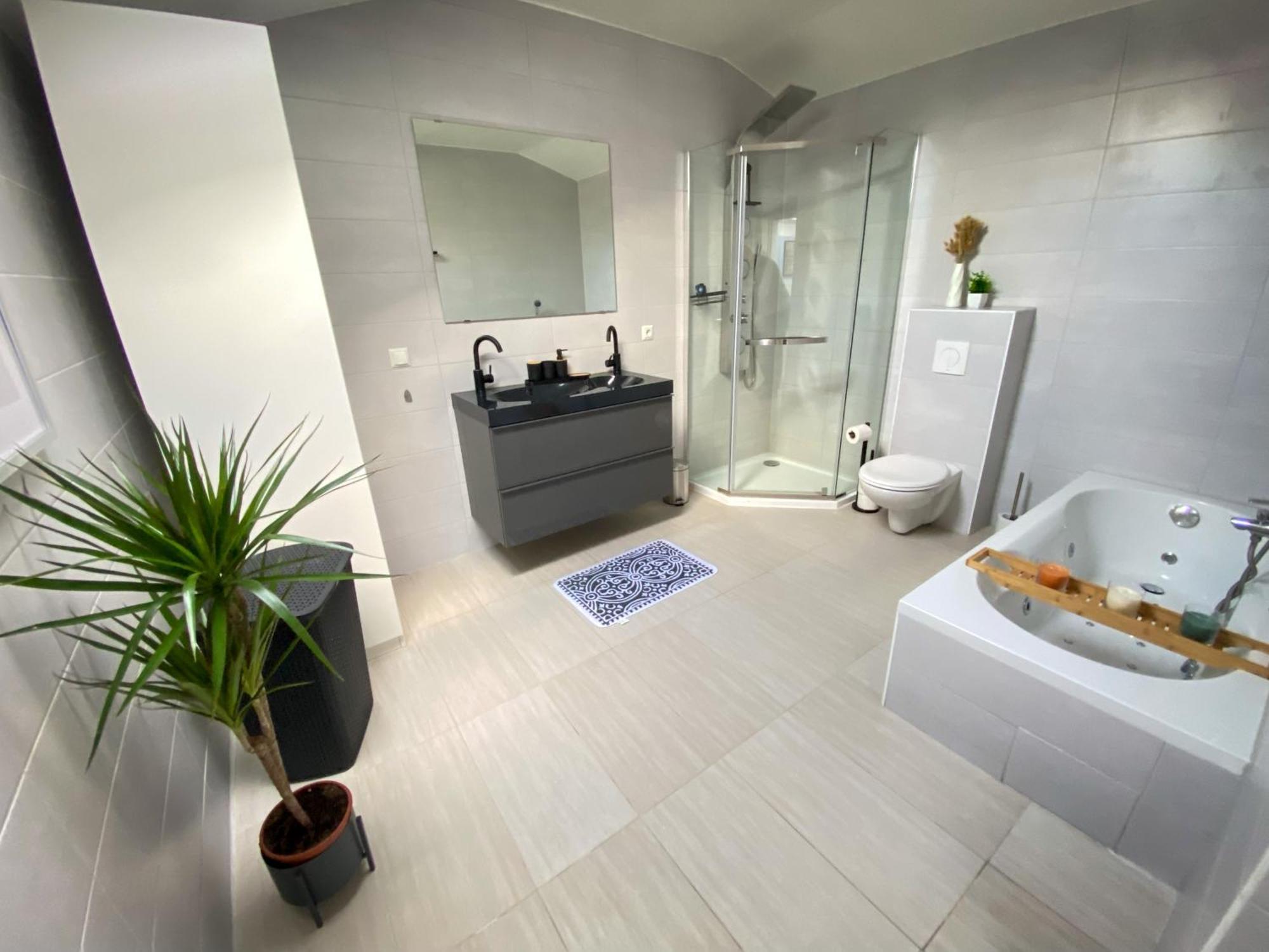Design Immo Ferienwohnung Rhein-Main Rodgau Exteriör bild